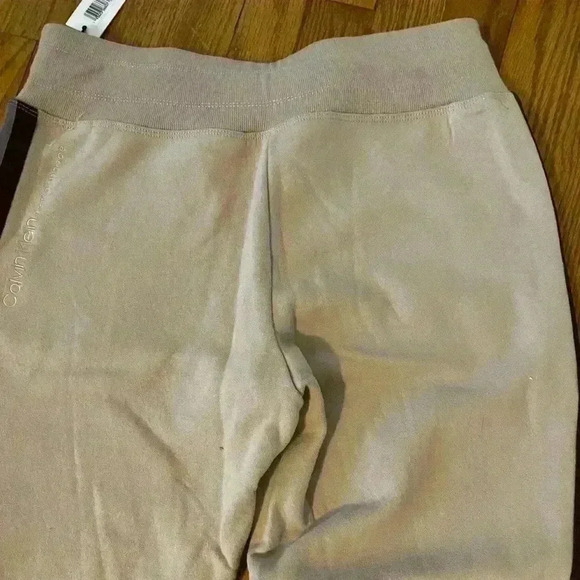 NWT Calvin Klein sweat pants cropped women M ankle length - Picture 4 of 8